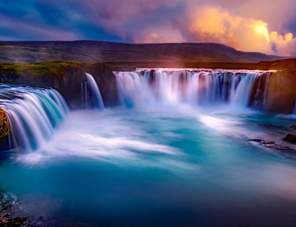 Most excellent countries, Iceland at the top